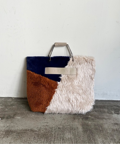 COMMON WARE(コモンウェアー)の「EM:MISFITS カラー ファートート 軽量(トートバッグ・レディース・ネイビー/アイボリー/ブラック/カーキ・FREE)」の18枚目の写真