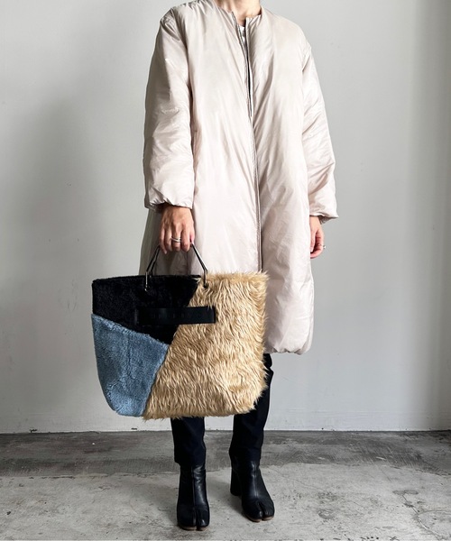 COMMON WARE(コモンウェアー)の「EM:MISFITS カラー ファートート 軽量(トートバッグ・レディース・ネイビー/アイボリー/ブラック/カーキ・FREE)」の10枚目の写真