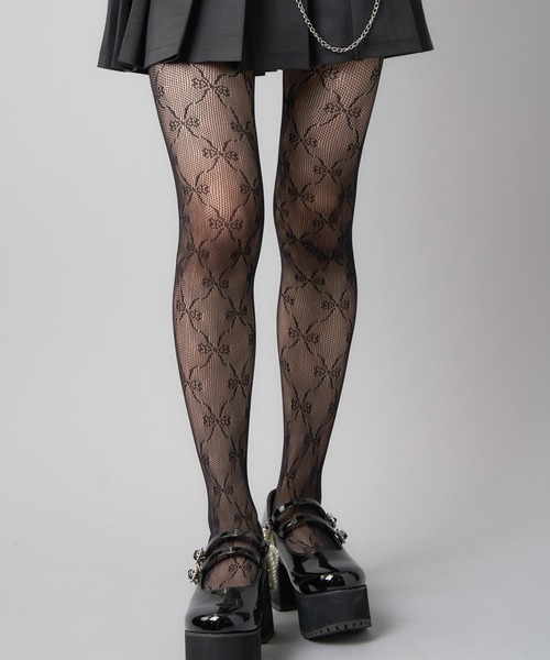 SPINNS（スピンズ）の「カラーレースタイツ リボン 網タイツ シースルータイツ（タイツ/ストッキング・レディース・ホワイト/ブラック・ONESIZE）」の3枚目の写真