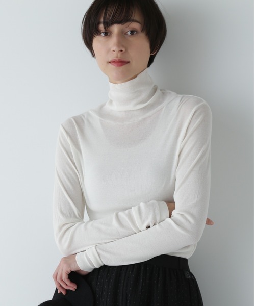 human woman(ヒューマンウーマン)の「◆シアータートルカットソー(Tシャツ/カットソー・レディース・ホワイト/グレー/チャコールグレー/ダークインディゴブルー・MEDIUM)」の2枚目の写真