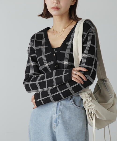 FREE'S MART（フリーズマート）の「ショート丈カーディガン×キャミソールセット（ニット/セーター・レディース・ホワイト系その他/ブラック系その他/ブラウン系その他・FREE）」の5枚目の写真