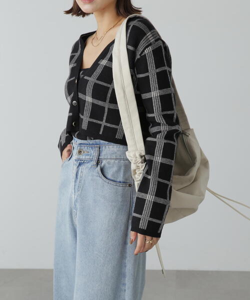 FREE'S MART（フリーズマート）の「ショート丈カーディガン×キャミソールセット（ニット/セーター・レディース・ホワイト系その他/ブラック系その他/ブラウン系その他・FREE）」の7枚目の写真