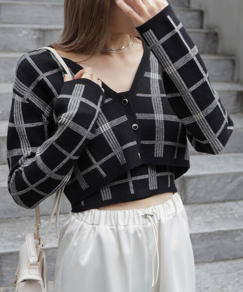 FREE'S MART（フリーズマート）の「ショート丈カーディガン×キャミソールセット（ニット/セーター・レディース・ホワイト系その他/ブラック系その他/ブラウン系その他・FREE）」の12枚目の写真