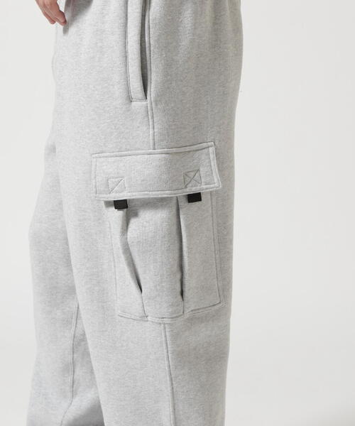 AVIREX（アヴィレックス）の「《直営店限定》HEAVY WEIGHT SWEAT CARGO PANTS / ヘビーウェイト スウェット カーゴパンツ / AVIREX / アヴィレックス（スウェットパンツ・メンズ・ブラック/グレー・MEDIUM/X-LARGE/LARGE）」の17枚目の写真