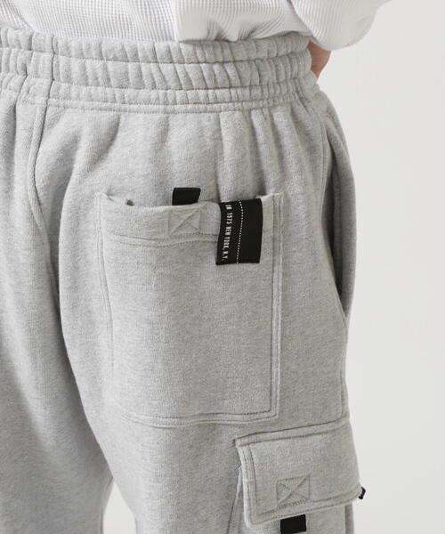 AVIREX（アヴィレックス）の「《直営店限定》HEAVY WEIGHT SWEAT CARGO PANTS / ヘビーウェイト スウェット カーゴパンツ / AVIREX / アヴィレックス（スウェットパンツ・メンズ・ブラック/グレー・MEDIUM/X-LARGE/LARGE）」の20枚目の写真