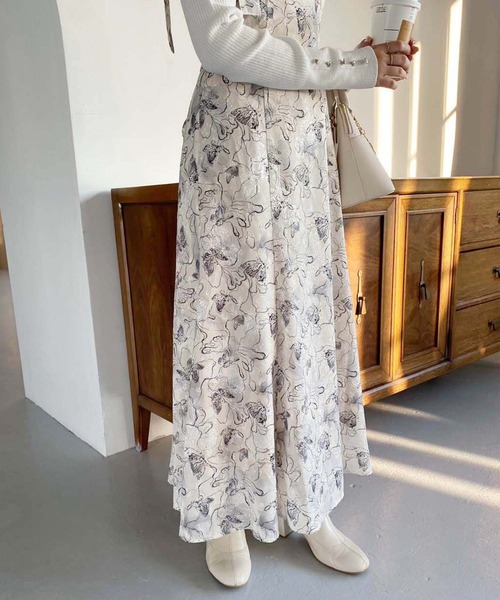 one after another NICE CLAUP（ワンアフターアナザーナイスクラップ）の「マーメイドキャミワンピース/WEB限定商品（ワンピース・レディース・ホワイト系その他/アイボリー/ブラック/ホワイト系・MEDIUM/LARGE）」の22枚目の写真