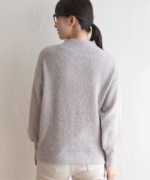 ikka（イッカ）の「ラメブークレーハイネックプルオーバー（ニット/セーター・レディース・ライトグレー/パープル系その他/オフホワイト/グリーン・S/L/M）」の6枚目の写真