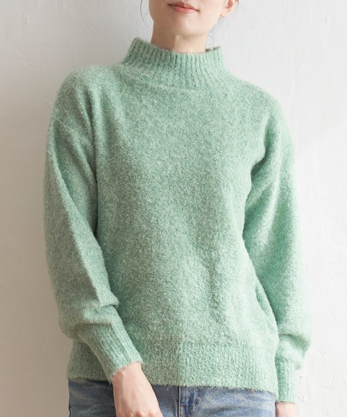 ikka（イッカ）の「ラメブークレーハイネックプルオーバー（ニット/セーター・レディース・ライトグレー/パープル系その他/オフホワイト/グリーン・S/L/M）」の3枚目の写真