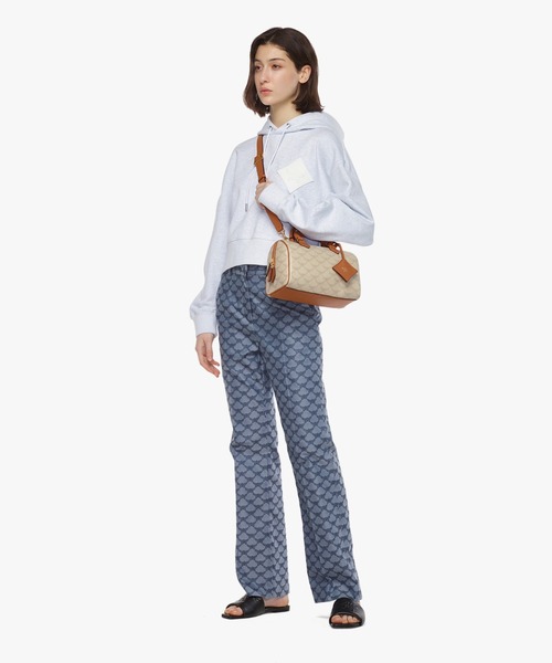 MCM（エムシーエム）の「Ella ボストンバッグ - ローレトス（ボストンバッグ・メンズ・アイボリー/ベージュ・SMALL）」の10枚目の写真