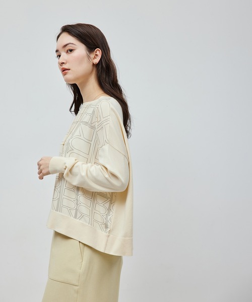 ROPE'(ロペ)の「【雑誌掲載】モノグラムプリントドッキングプルオーバー【セットアップ対応】(Tシャツ/カットソー・レディース・ブラック/キナリ・FREE)」の16枚目の写真