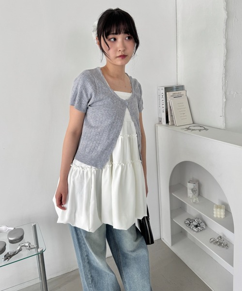 Loueme（ルエム）の「バルーンティアードキャミワンピース（ワンピース・レディース・ブラック/ホワイト・FREE）」の16枚目の写真