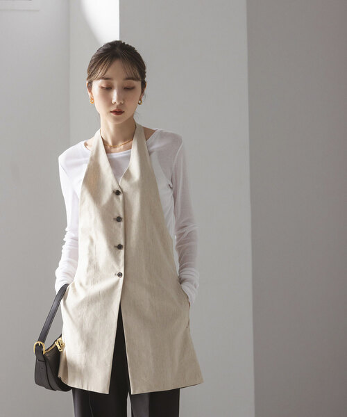 Noble（ノーブル）の「コットンリネンホルターネックチュニック（シャツ/ブラウス・レディース・ブラック/ベージュ・36/38）」の5枚目の写真