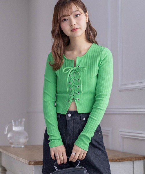 clear（クリア）の「フロントレースアップリブカットソー≪2024SS新作≫（Tシャツ/カットソー・レディース・ブラック/オフホワイト/グリーン/杢グレー/サックスブルー・F）」の4枚目の写真