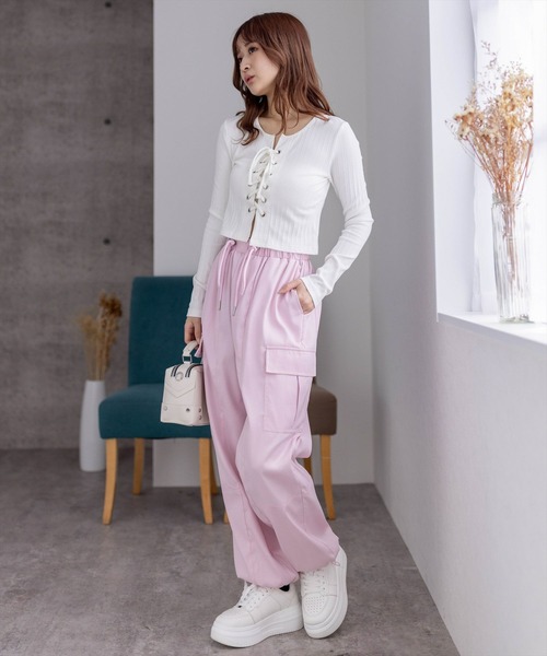 clear（クリア）の「フロントレースアップリブカットソー≪2024SS新作≫（Tシャツ/カットソー・レディース・ブラック/オフホワイト/グリーン/杢グレー/サックスブルー・F）」の14枚目の写真