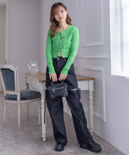 clear（クリア）の「フロントレースアップリブカットソー≪2024SS新作≫（Tシャツ/カットソー・レディース・ブラック/オフホワイト/グリーン/杢グレー/サックスブルー・F）」の17枚目の写真