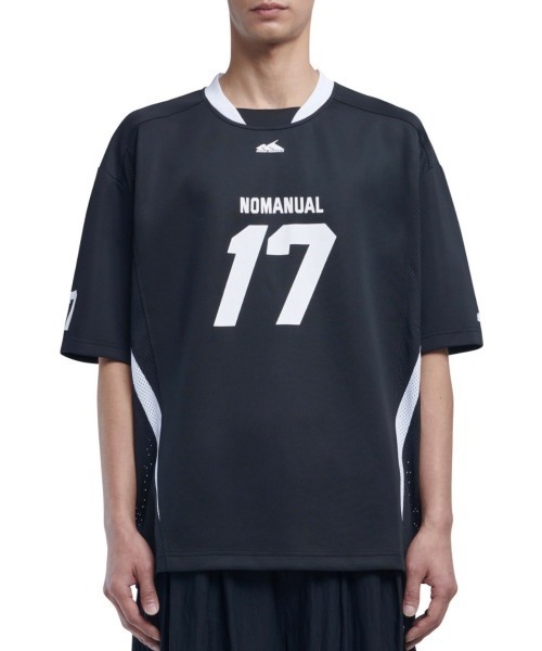 【NOMANUAL】NM STRIKE T-SHIRT 2色 ★韓国の大人気★ NOMANUAL（NOMANUAL）の「韓国ブランド NOMANUAL ノーマニュアル