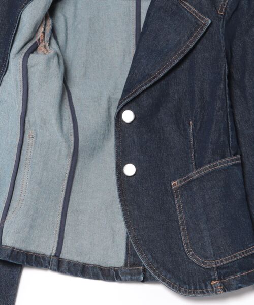 BENETTON (UNITED COLORS OF BENETTON)（ベネトンユナイテッドカラーズオブベネトン）の「ヴィンテージ風デニムジャケット（デニムジャケット・レディース・ダークインディゴブルー・SMALL/MEDIUM/X-SMALL/XX-SMALL）」の7枚目の写真