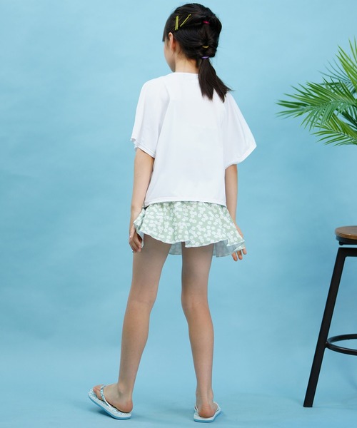 ROXY（ロキシー）の「ROXY/ロキシー ミニ　アリーナ 水着 ビキニ セット 海 川 山 TSW242050（水着・キッズ・ホワイト×レッド/ホワイト×グリーン・140cm/150cm/130cm）」の18枚目の写真