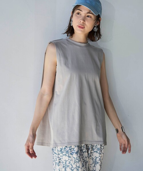coen(コーエン)の「【RONEL】タックノースリーブトップス(Tシャツ/カットソー・レディース・ブラック/クリーム/オフホワイト/ベージュ・S/M)」の3枚目の写真