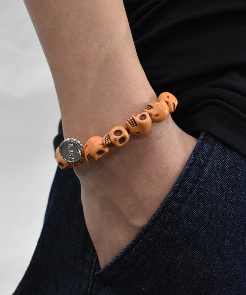 DOUBLE STEAL（ダブルスティール）の「スカルブレスレット（ブレスレット・メンズ・ブラック/オレンジ/レインボー・FREE）」の6枚目の写真