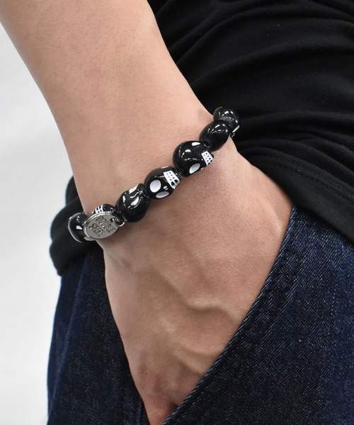 DOUBLE STEAL（ダブルスティール）の「スカルブレスレット（ブレスレット・メンズ・ブラック/オレンジ/レインボー・FREE）」の5枚目の写真