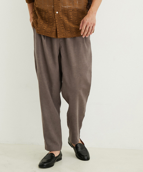 le cercle ADAM ET ROPE'(ルセルクルアダムエロペ)の「【mens】【セットアップ対応】起毛カルゼイージータックパンツ(その他パンツ・メンズ・ベージュ系その他/ブラック/チャコールグレー・L/M)」の3枚目の写真