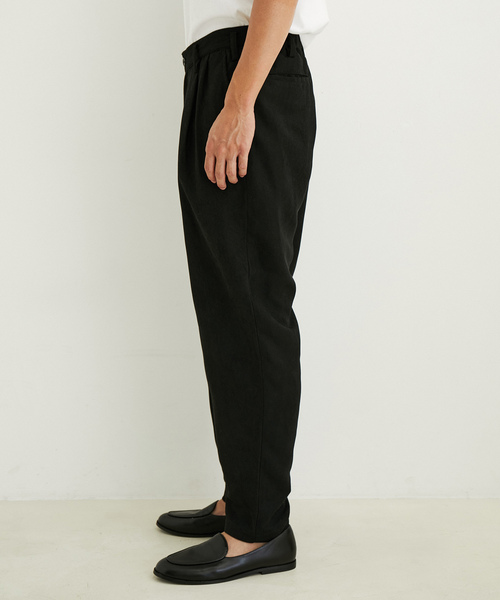 le cercle ADAM ET ROPE'(ルセルクルアダムエロペ)の「【mens】【セットアップ対応】起毛カルゼイージータックパンツ(その他パンツ・メンズ・ベージュ系その他/ブラック/チャコールグレー・L/M)」の7枚目の写真