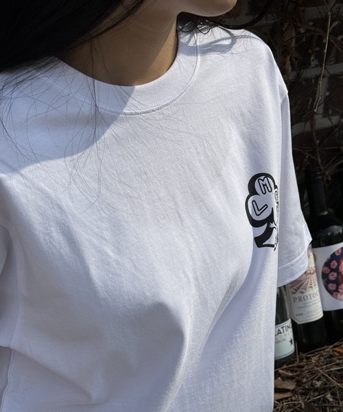 LMCの「【UNISEX】LMC/HUG CLUB T 2114075(Tシャツ/カットソー・メンズ・ホワイト/ブラック・SMALL/MEDIUM/LARGE)」の7枚目の写真