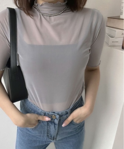 kirakiraShop（キラキラショップ）の「さらっと透けて、なめらかにフィットする。11色 シアー メッシュ 半袖 トップス トッド（Tシャツ/カットソー・レディース・ブラック/オフホワイト/グレー/カーキ/ホワイト系/グリーン系/ブルー系/イエロー系/イエロー系1/ライトパープル/クリーム・M/L/XL）」の5枚目の写真