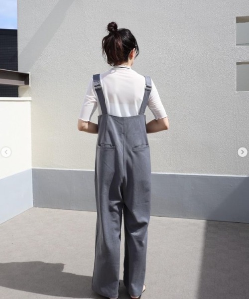 kirakiraShop（キラキラショップ）の「さらっと透けて、なめらかにフィットする。11色 シアー メッシュ 半袖 トップス トッド（Tシャツ/カットソー・レディース・ブラック/オフホワイト/グレー/カーキ/ホワイト系/グリーン系/ブルー系/イエロー系/イエロー系1/ライトパープル/クリーム・M/L/XL）」の21枚目の写真