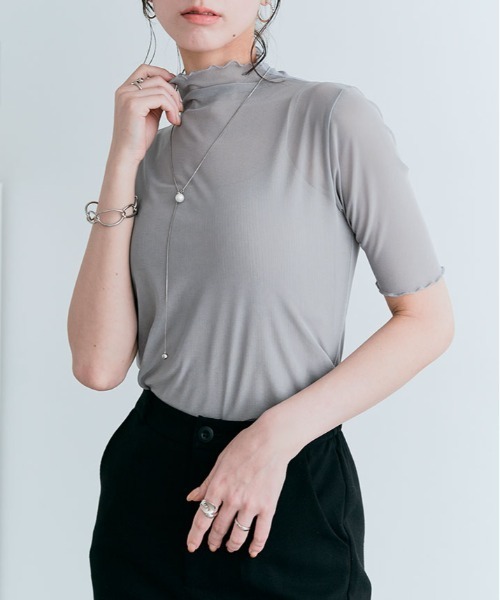 kirakiraShop（キラキラショップ）の「さらっと透けて、なめらかにフィットする。11色 シアー メッシュ 半袖 トップス トッド（Tシャツ/カットソー・レディース・ブラック/オフホワイト/グレー/カーキ/ホワイト系/グリーン系/ブルー系/イエロー系/イエロー系1/ライトパープル/クリーム・M/L/XL）」の19枚目の写真