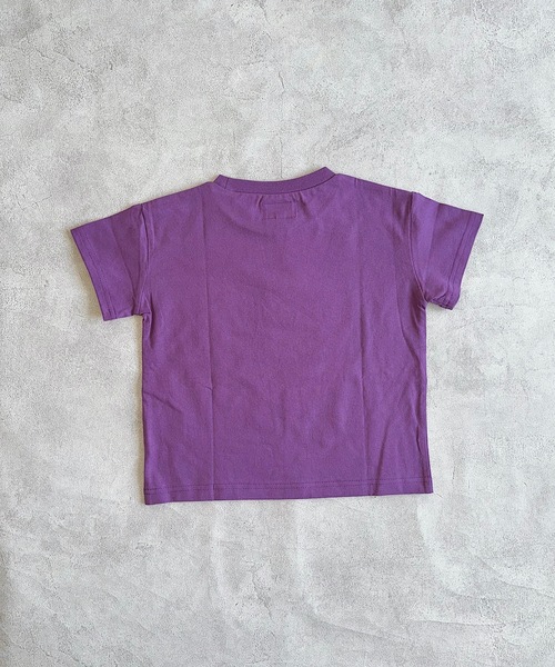 WILD THINGS(ワイルドシングス)の「【WILD THINGS】別注プリントTee(90~150cm)(Tシャツ/カットソー・キッズ・パープル/ブラック/オフホワイト・90/100/110/120/130/140/150)」の4枚目の写真