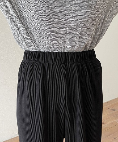 wee9s（ウィークス）の「【セルフカット可能】daily daily super stretch pleats wide pants / デイリーデイリースーパーストレッチプリーツワイドパンツ（スウェットパンツ・レディース・ブラック/チェリーレッド/ブルー/オフホワイト/ネイビー/ピンク・FREE）」の18枚目の写真