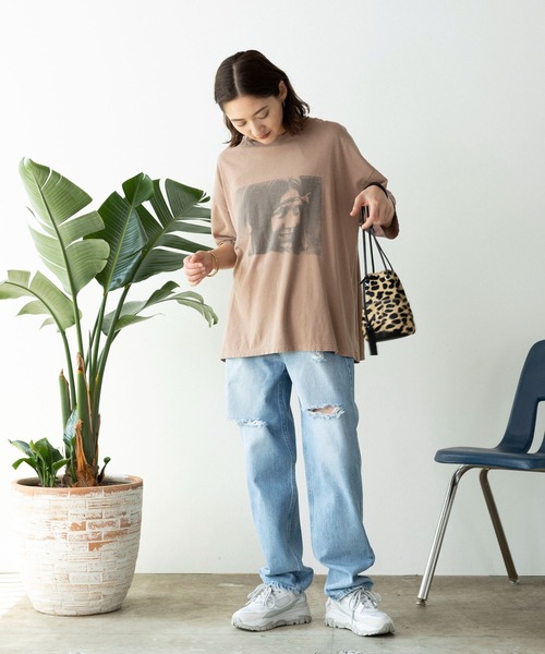 REMI RELIEF(レミレリーフ)の「REMI RELIEF/レミレリーフ HARD SP加工20/-天竺BIGサイズT(FLOWER POWER) Tシャツ(Tシャツ/カットソー・メンズ・カーキ/オフホワイト/ブラウン・L/XL/M)」の15枚目の写真