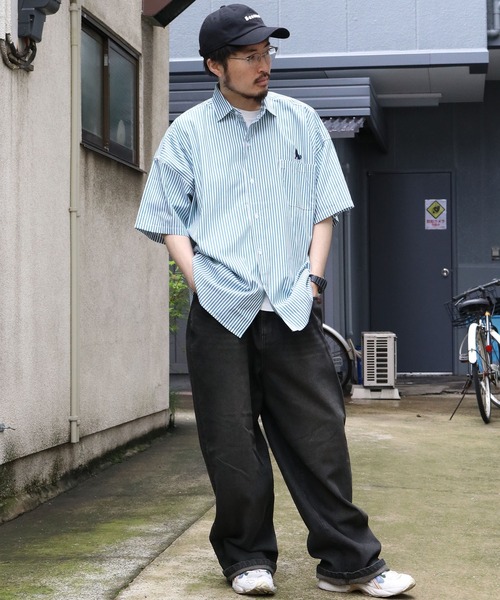 Healthknit Product(ヘルスニットプロダクト)の「別注【Healthknit Product】one point stitch broadcloth shirt/ワンポイント刺繍 ブロードクロス レギュラーカラー 半袖シャツ 無地/ストライプ(シャツ/ブラウス・メンズ・ブラック/グレイッシュブルー/ブラック系その他/ホワイト/グリーン/ホワイト系その他/ブルー系その他/グリーン系その他/グレー/イエロー・M/L/XL)」の18枚目の写真