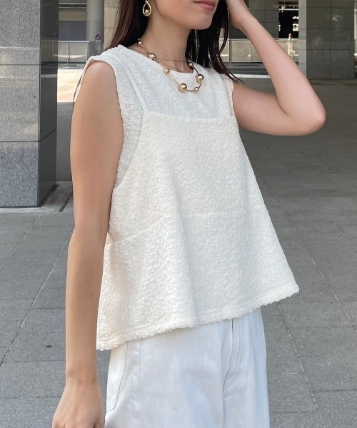 y/m(イム)の「シャーリングビスチェノースリトップスSET(ベスト・レディース・ブラック/アイボリー・FREE)」の1枚目の写真