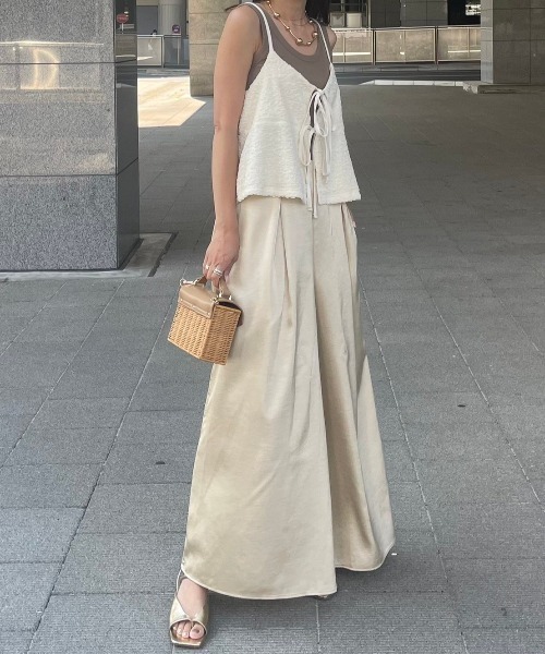 y/m(イム)の「シャーリングビスチェノースリトップスSET(ベスト・レディース・ブラック/アイボリー・FREE)」の20枚目の写真