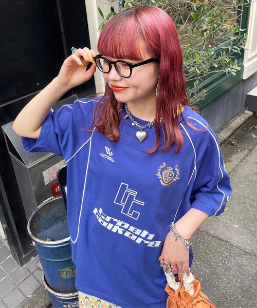 CIAOPANIC(チャオパニック)の「【ユニセックス】パイピングゲームTEE(Tシャツ/カットソー・レディース・ネイビー/ホワイト/レッド/ブラック・FREE)」の3枚目の写真