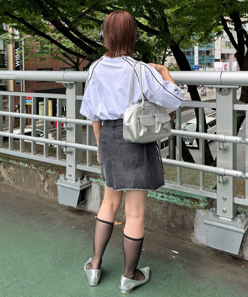 CIAOPANIC(チャオパニック)の「【ユニセックス】パイピングゲームTEE(Tシャツ/カットソー・レディース・ネイビー/ホワイト/レッド/ブラック・FREE)」の22枚目の写真