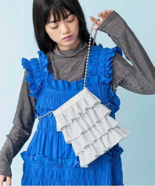 Casselini(キャセリーニ)の「Casselini(キャセリーニ)キラキラプリーツフリルポシェット(ショルダーバッグ・レディース・シルバー/ゴールド/ブラック/マルチ・FREE)」の3枚目の写真