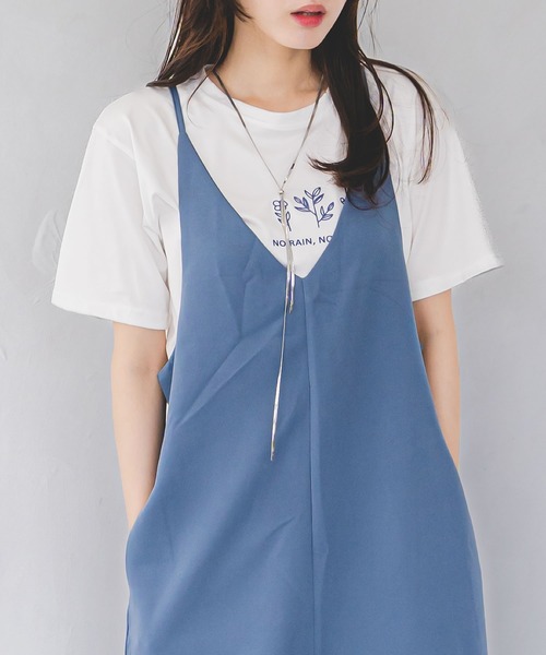 madrepadre(マドレパドレ)の「リーフデザイン 半袖 Tシャツ(Tシャツ/カットソー・レディース・ブラック/ホワイト/ベージュ/オリーブ・FREE)」の1枚目の写真