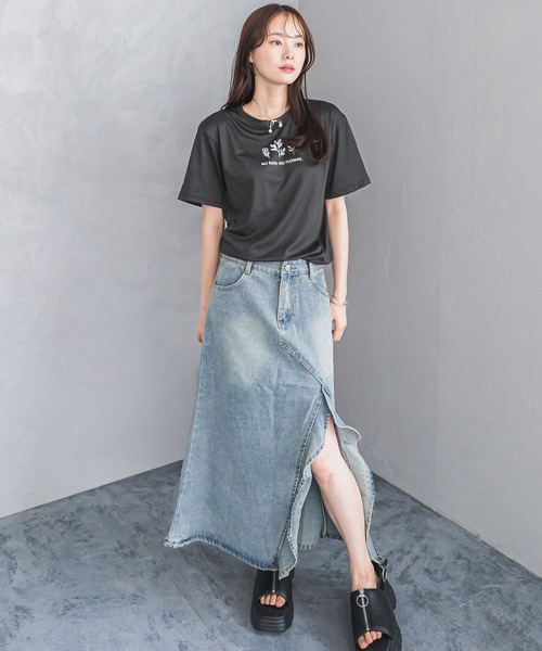 madrepadre(マドレパドレ)の「リーフデザイン 半袖 Tシャツ(Tシャツ/カットソー・レディース・ブラック/ホワイト/ベージュ/オリーブ・FREE)」の8枚目の写真