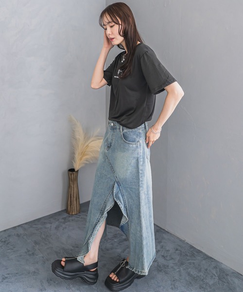 madrepadre(マドレパドレ)の「リーフデザイン 半袖 Tシャツ(Tシャツ/カットソー・レディース・ブラック/ホワイト/ベージュ/オリーブ・FREE)」の9枚目の写真