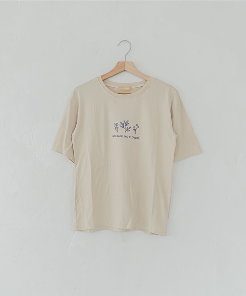 madrepadre(マドレパドレ)の「リーフデザイン 半袖 Tシャツ(Tシャツ/カットソー・レディース・ブラック/ホワイト/ベージュ/オリーブ・FREE)」の20枚目の写真