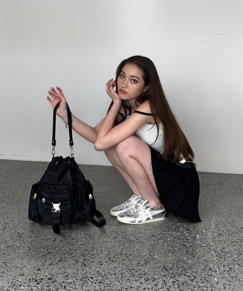 BLONDEY（ブロンディ）の「3WAYナイロンバッグ（ショルダーバッグ・レディース・ブラック/カーキ/チャコールグレー・FREE）」の12枚目の写真