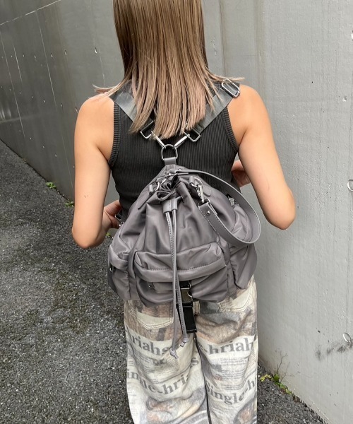 BLONDEY（ブロンディ）の「3WAYナイロンバッグ（ショルダーバッグ・レディース・ブラック/カーキ/チャコールグレー・FREE）」の21枚目の写真