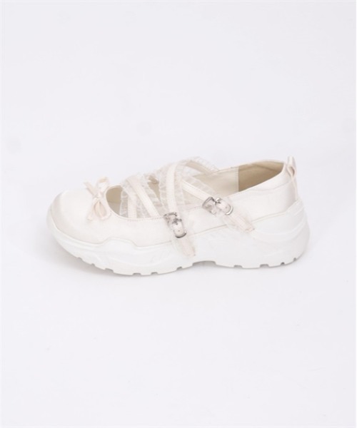 axes femme POETIQUE（アクシーズファムポエティック）の「サテンバレエスニーカー（スニーカー・レディース・ブラック/ホワイト・MEDIUM/LARGE）」の3枚目の写真