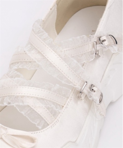 axes femme POETIQUE（アクシーズファムポエティック）の「サテンバレエスニーカー（スニーカー・レディース・ブラック/ホワイト・MEDIUM/LARGE）」の7枚目の写真