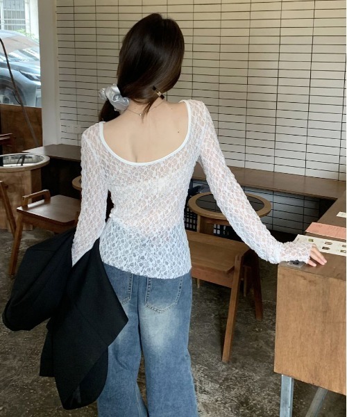 gossip!ロサンゼルス(ゴシップロサンゼルス)の「Y2K 前後2way レーシーシアートップス(Tシャツ/カットソー・レディース・ホワイト/ブラック・FREE)」の5枚目の写真