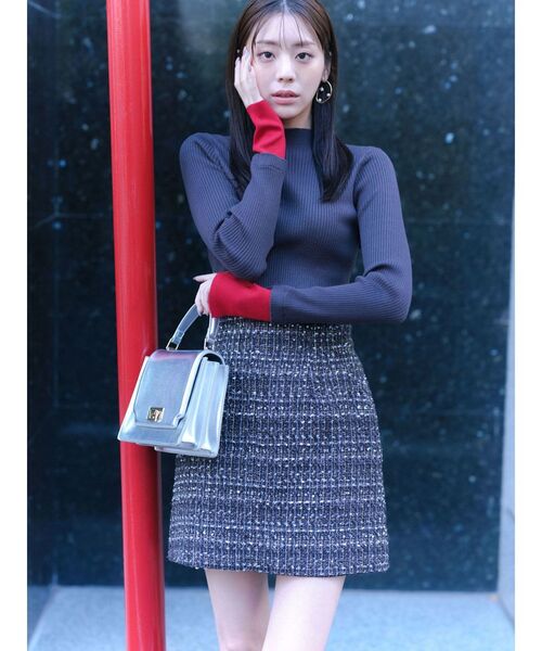 MERCURYDUO（マーキュリーデュオ）の「バイカラーレイヤード風リブニット（ニット/セーター・レディース・グレー/オフホワイト/チャコールグレー・FREE）」の9枚目の写真